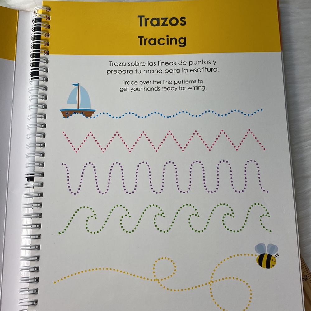 Listos para la escuela/Ready for School Workbook Bilingual English/Spanish - Picture 6 of 16